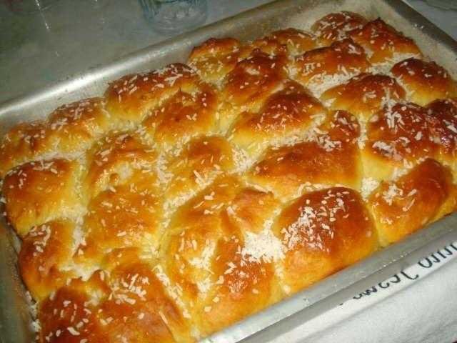 Como fazer pão de leite condensado