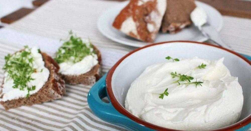 Como fazer sua própria manteiga caseira