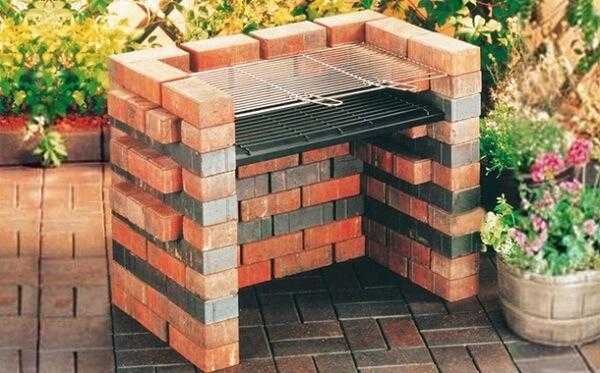 Como fazer uma churrasqueira em casa? Simples, fácil e sem gastar muito!