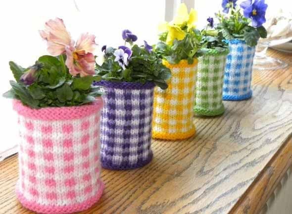 Como transformar latas em vasos com artesanato