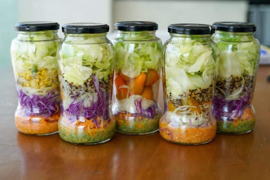 salada para guardar a semana toda sem murchar Salada para guardar a semana toda sem murchar