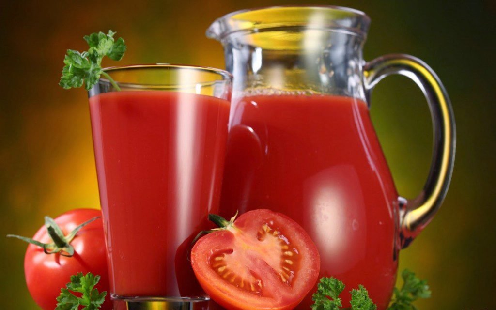 Suco de Tomate Para Aliviar e Combater a Menopausa Suco de tomate com limão para aliviar a menopausa (como fazer e receitas)