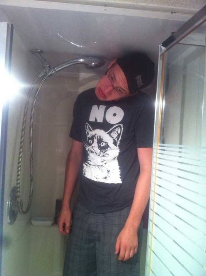 1626020175 775 19 Situacoes que fizeram pessoas muito altas se sentirem gigantes