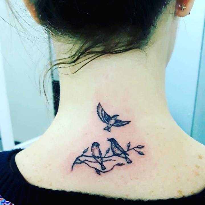 1587174778 611 Tatuagem na nuca 35 inspiracoes para voce escolher