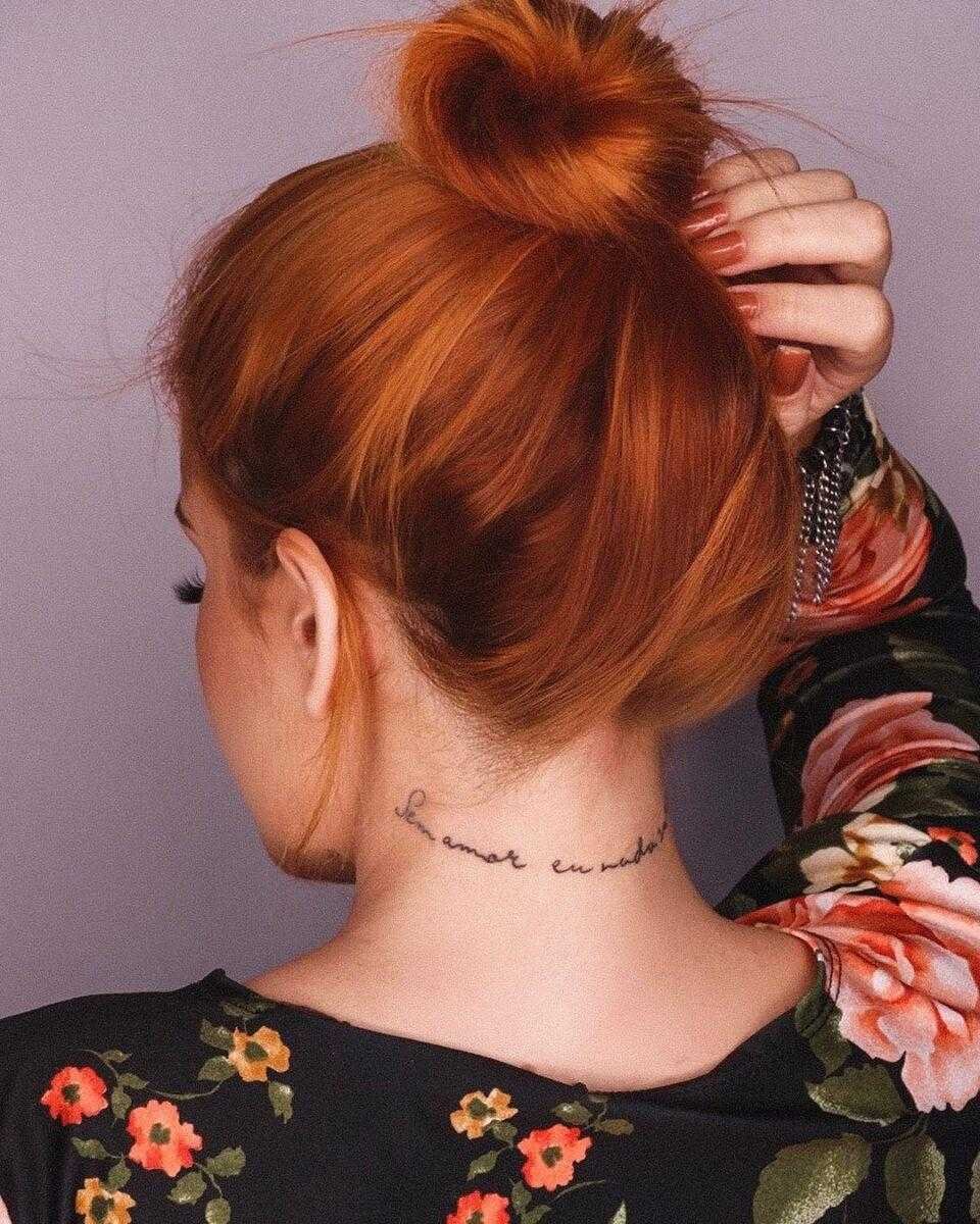 1587174780 506 Tatuagem na nuca 35 inspiracoes para voce escolher