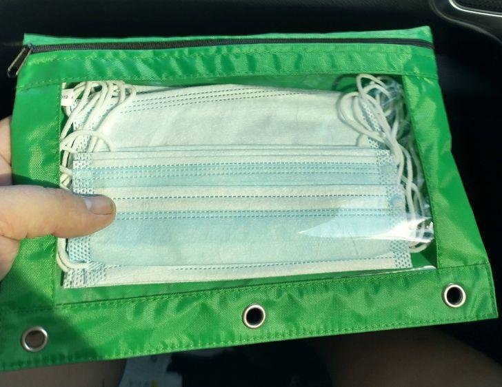 1636426131 79 15 Pessoas que resolveram seus pequenos problemas com um toque