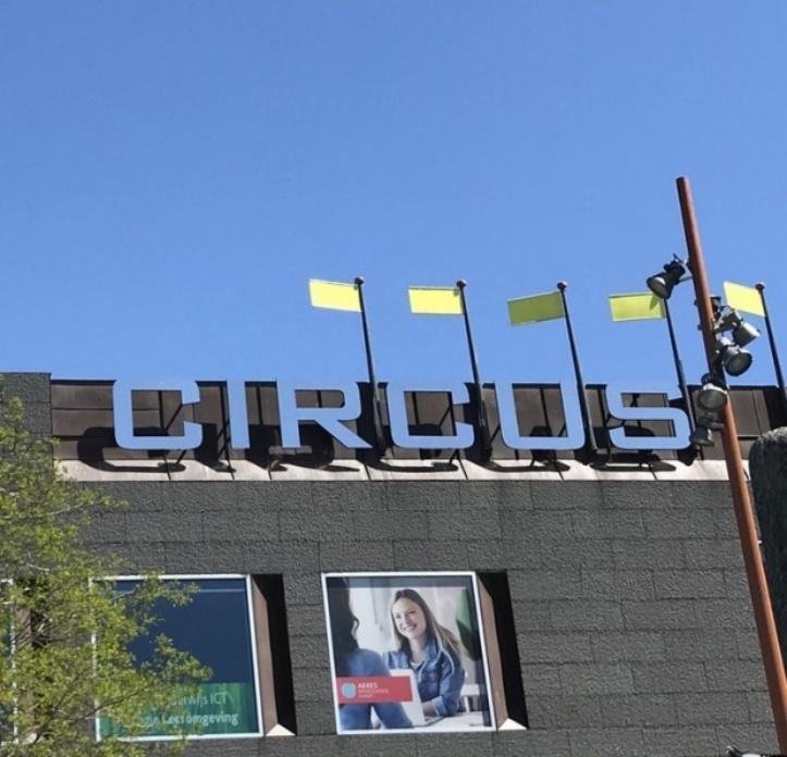 1614311499 738 15 coincidencias provando que o mundo tem um otimo senso