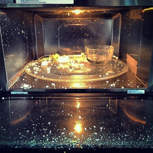 pessoas-nao-sabem-usar-microondas-3