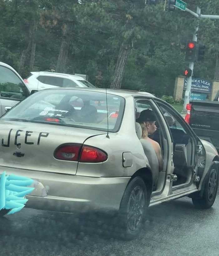 1751420836 132 20 motoristas tao absurdos que acabaram se tornando engracados 1627444463 109 20 Motoristas tao absurdos que acabaram se tornando engracados