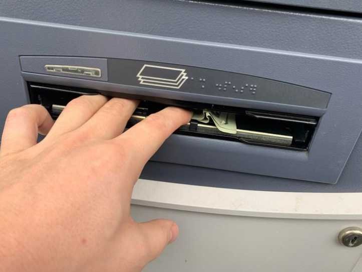 1624547034 203 23 internautas mostram situacoes cotidianas absurdas capazes de tirar qualquer