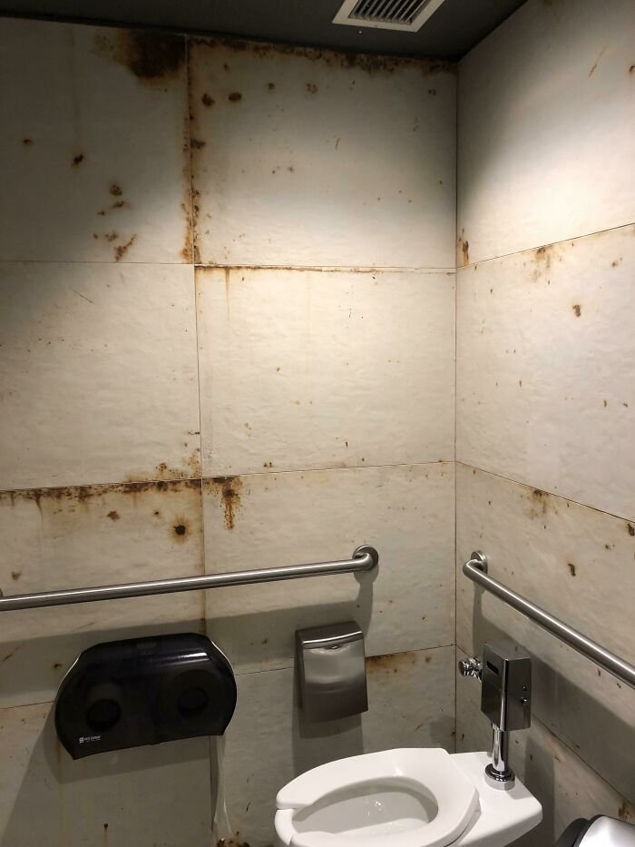 1751422496 74 20 pessoas que encontraram os piores exemplos de designs por 1647446887 493 20 pessoas que encontraram os piores exemplos de designs por