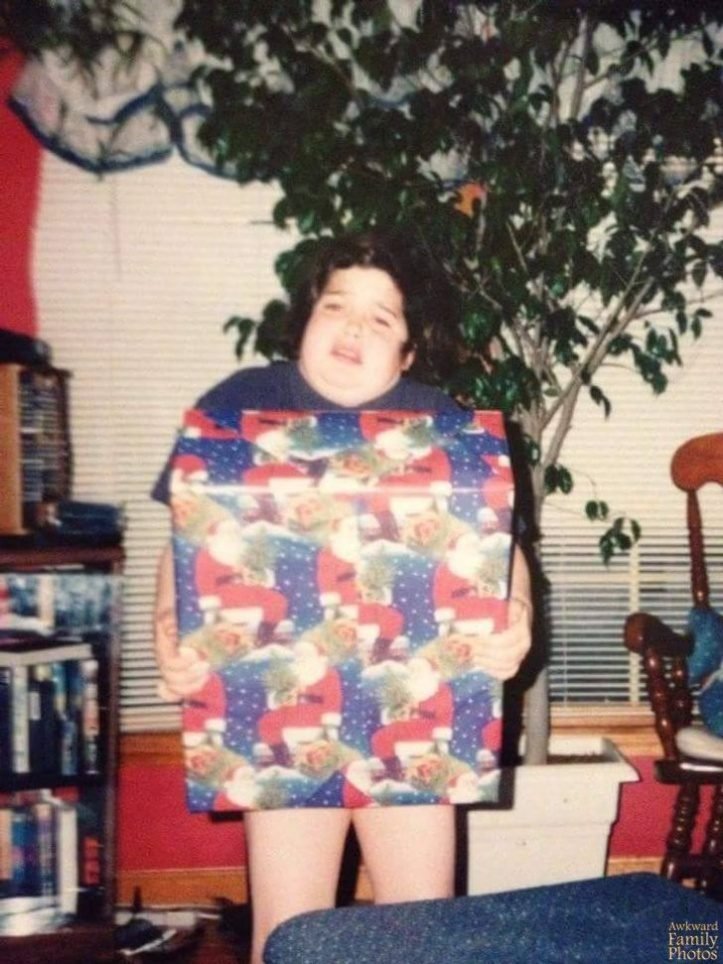 1621535828 920 23 fotos de familia que definitivamente algo bem estranho aconteceu