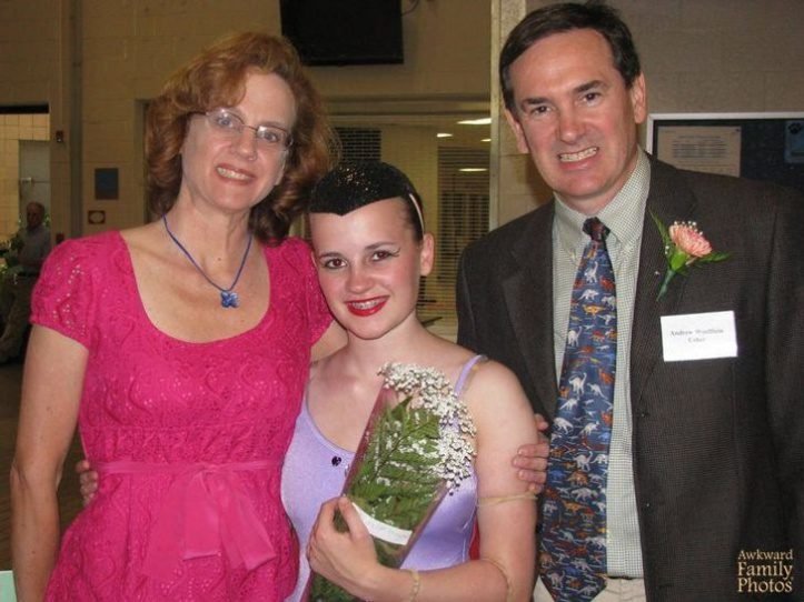 1621535832 350 23 fotos de familia que definitivamente algo bem estranho aconteceu