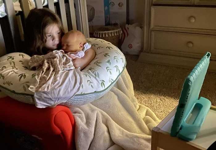 1625193755 425 16 Fotos que mostram a montanha russa que e ser pai