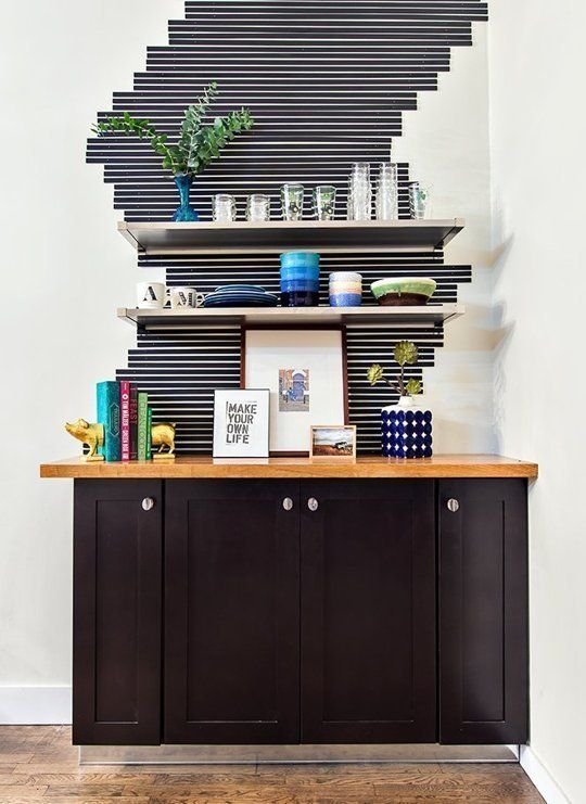 1499053683 96 como decorar paredes com fita isolante inspiracao