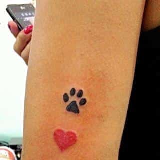 1597772032 658 Tatuagens de Cachorro 50 Fotos Inspiradoras para fazer hoje