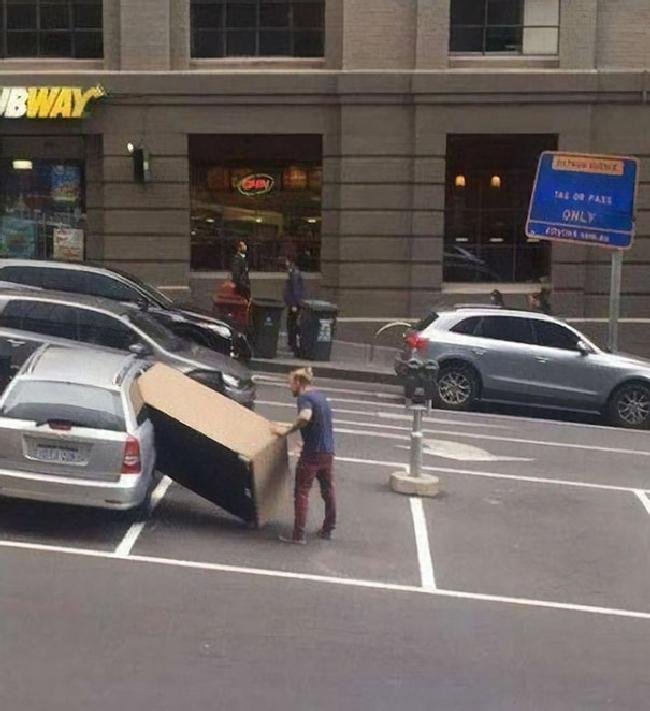 1637072645 371 16 Vezes em que pessoas fizeram coisas nao muito inteligentes