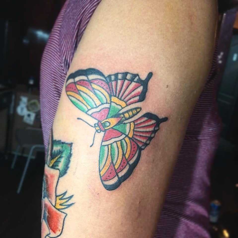 1594227084 446 70 opcoes de Tatuagem de Borboleta ideais para voce