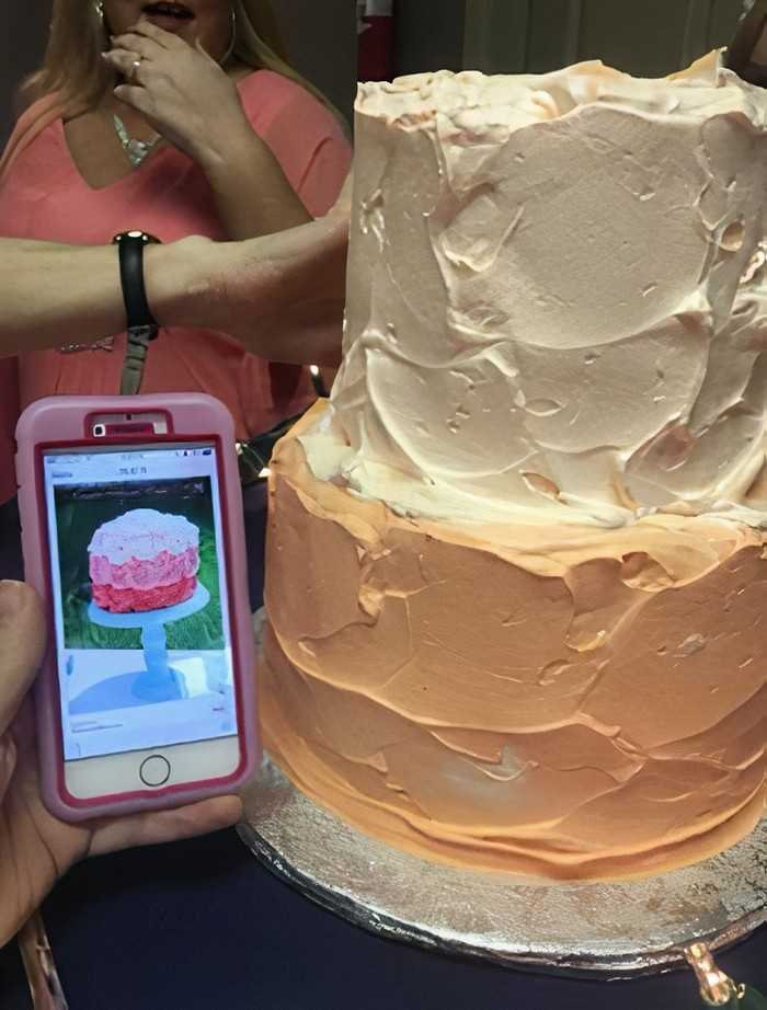 1751501961 141 23 bolos de casamento nao atenderam as expectativas nem de 1625438145 594 23 Vezes em que os bolos de casamento nao atenderam