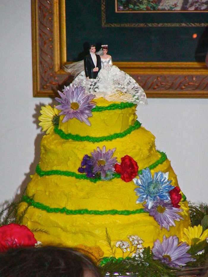 1751501971 322 23 bolos de casamento nao atenderam as expectativas nem de 1625438149 61 23 Vezes em que os bolos de casamento nao atenderam