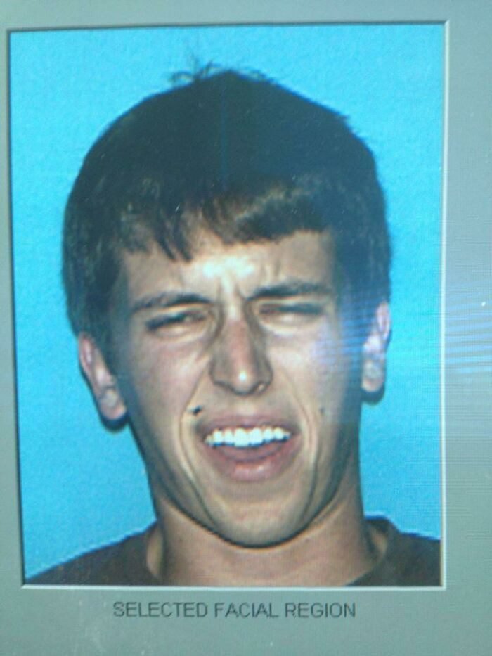 1654117834 795 22 Pessoas hilarias que levaram suas fotos de identidade a