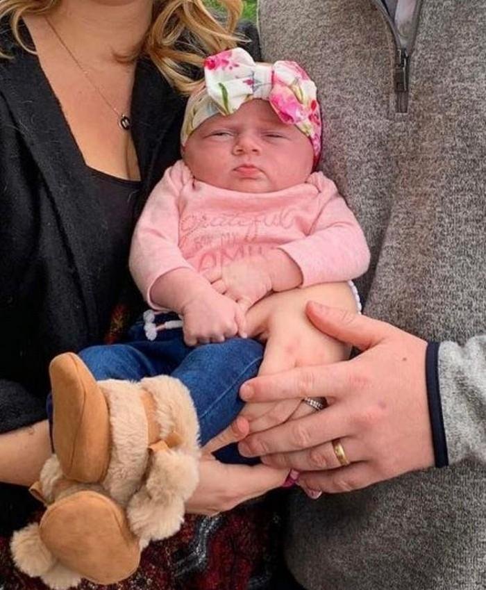 1639603882 709 20 Bebes que mal chegaram ao mundo e ja querem