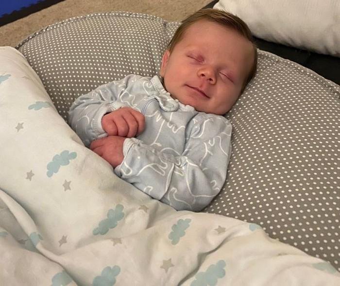 1639603893 148 20 Bebes que mal chegaram ao mundo e ja querem