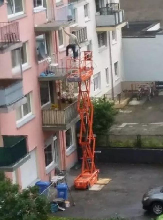 1638118084 487 18 Gambiarras que passaram bem longe de ser uma boa