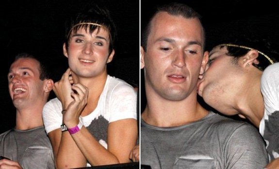 1560871581 807 09 Pessoas que voce sempre pensou que eram gays mas