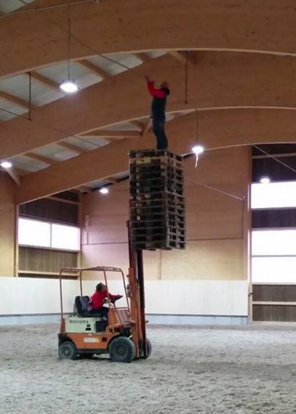 1645714473 982 16 Trabalhadores que nao fazem ideia do que seja seguranca