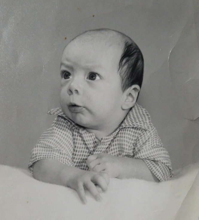 1648592214 320 14 bebes que parecem ter nascido proximos da aposentadoria