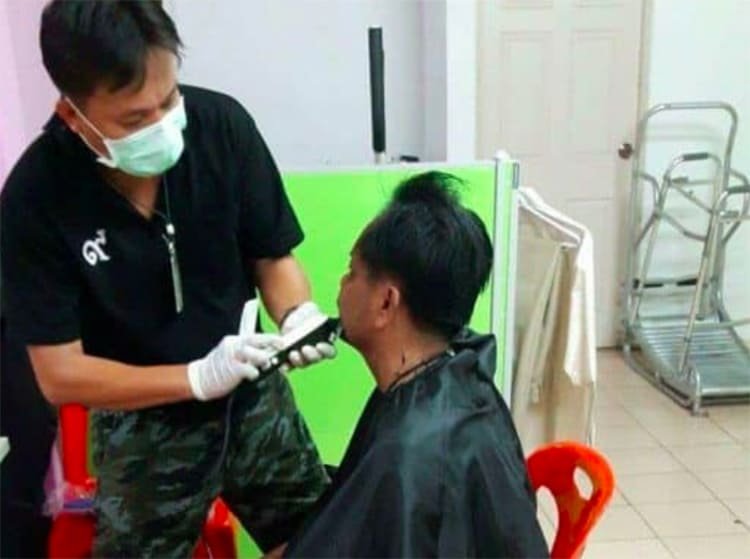 1610223695 773 Morador de rua vende limoes para alimentar seus melhores amigos