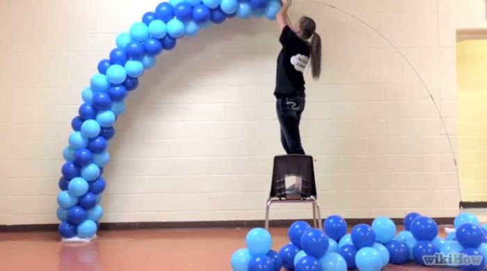 arco de balões azul