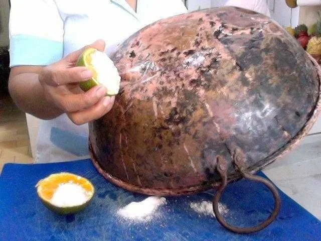 como deixar suas panelas como novas com truque caseiro Deixe suas panelas como novas com este simples truque caseiro d