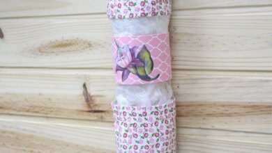 Como fazer puxador de sacolas usando garrafa pet