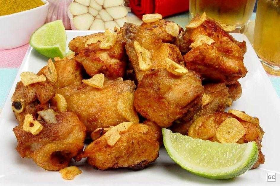 Frango à passarinho na panela de pressão