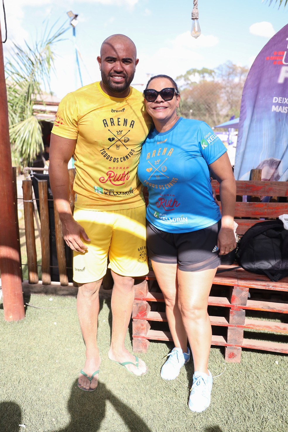 marido de dona ruth e administrador da empresa que cuida Dona Ruth, mãe de Marília Mendonça, e o marido, Deyvid Fabrício — Foto: Lucas Ramos / Brazil News