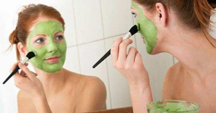 mascara com ovo mel e abacate contra as rugas Máscara com ovo, mel e abacate contra as rugas 1