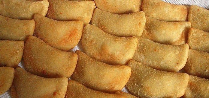 massa para risoles e bolinha de queijo aprenda como fazer Massa para risoles e bolinho de queijo, aprenda a fazer.