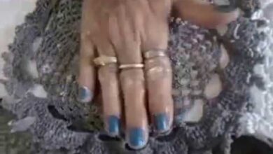 Molduras com massa corrida e toalha